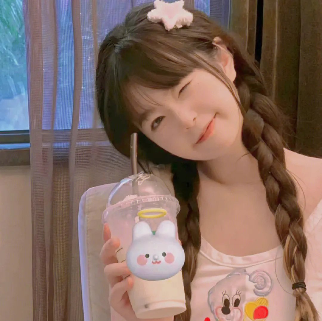 狼女